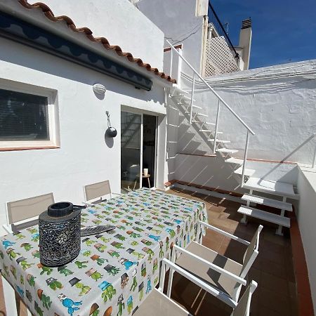 Amazing 2 Bedroom Apartment With Big Sun Terrace Sitges Centre Beach Exterior photo