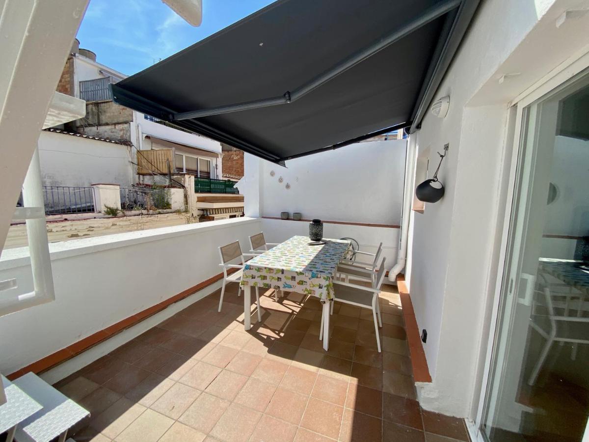 Amazing 2 Bedroom Apartment With Big Sun Terrace Sitges Centre Beach Exterior photo
